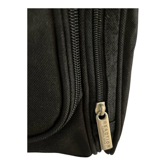 Kenneth Cole Reaction Hanging Toiletry Travel Bag – Black – Multiple Compartment - Picture 3 of 8